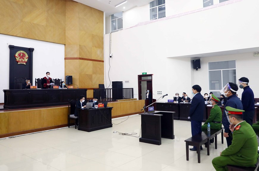 Quang cảnh phiên tòa. (TTXVN) Xét xử sơ thẩm cựu Chủ tịch UBND thành phố Hà Nội Nguyễn Đức Chung -0
