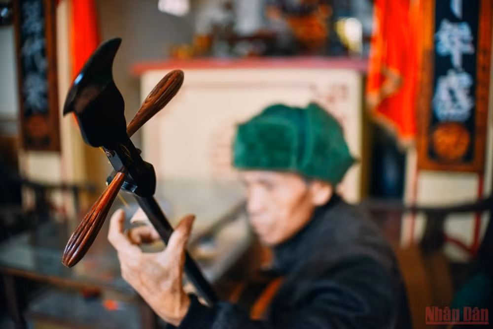 Thăng trầm nghề “rỗng ruột” -0