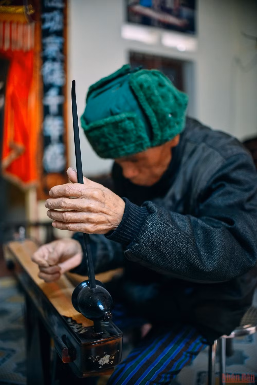 Thăng trầm nghề “rỗng ruột” -0