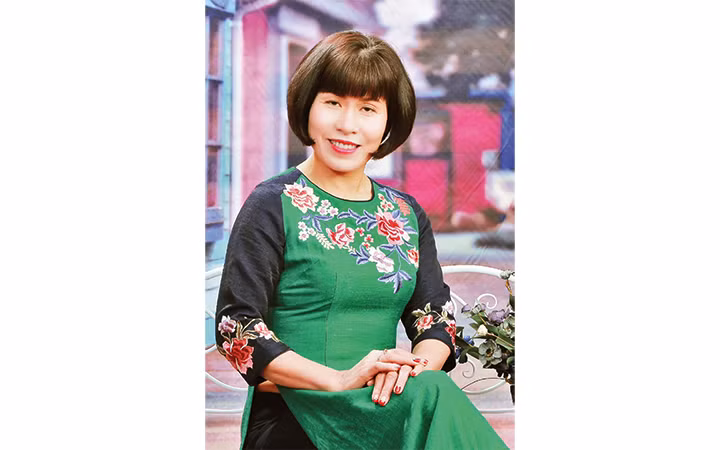Xa xứ, ấm tiếng chuông chùa