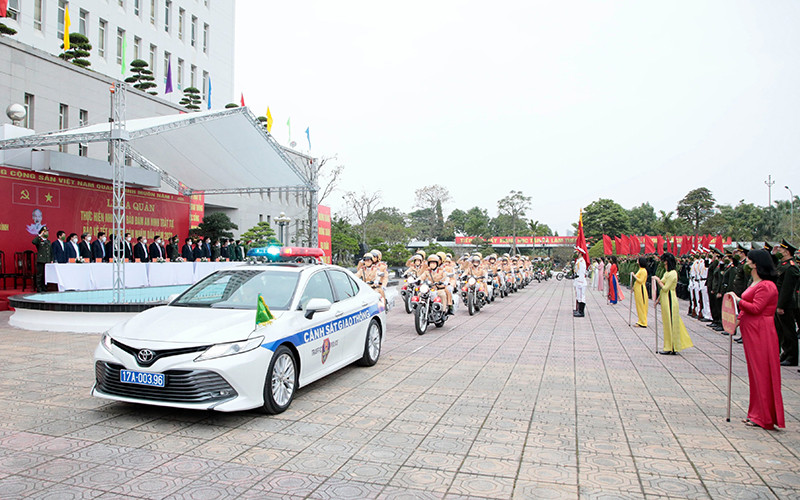 Công an tỉnh Thái Bình ra quân thực hiện bảo đảm an ninh trật tự Tết nguyên đán Nhâm Dần 2022. Tỉnh Thái Bình trao bằng khen cho cán bộ, chiến sỹ phá chuyên án đánh bạc nghìn tỷ -0