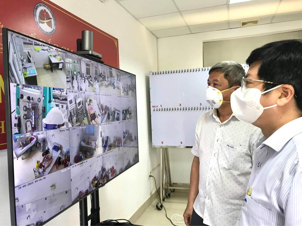 Vượt mốc 10 nghìn ca, Việt Nam linh hoạt trong chiến lược phòng, chống Covid-19 ảnh 7 Trung_tam_hoi_suc_tich_cuc_tai_B-1623480293517.jpg