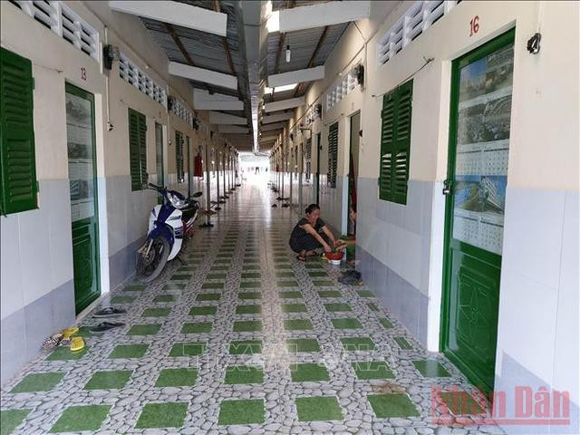 Ngân sách trung ương hỗ trợ có mục tiêu cho các địa phương 100% kinh phí ngân sách nhà nước thực hiện chính sách hỗ trợ tiền thuê nhà cho người lao động. (Ảnh: VGP)