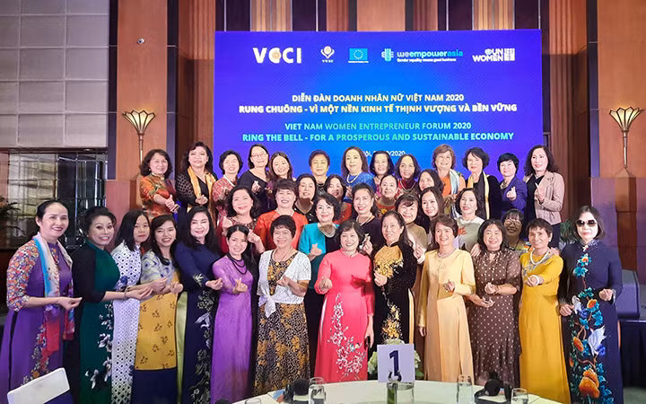 Gần 200 đại biểu dự Diễn đàn Doanh nhân nữ Việt Nam 2020