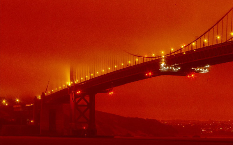 Cầu Golden Gate tại San Francisco vào lúc 11 giờ ngày 9-9. (Ảnh: AP) Bang Oregon (Mỹ) ban bố tình trạng khẩn cấp do cháy rừng dữ dội -0