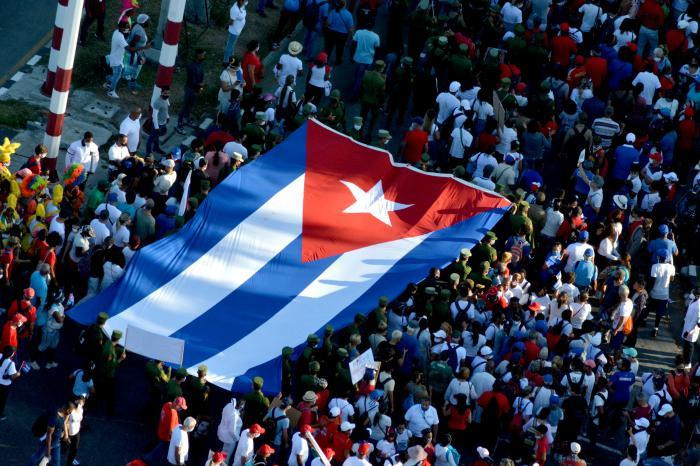 Tuần hành ở thủ đô La Habana. (Ảnh: Granma) Hàng triệu người dân Cuba tuần hành kỷ niệm Ngày Quốc tế Lao động -0