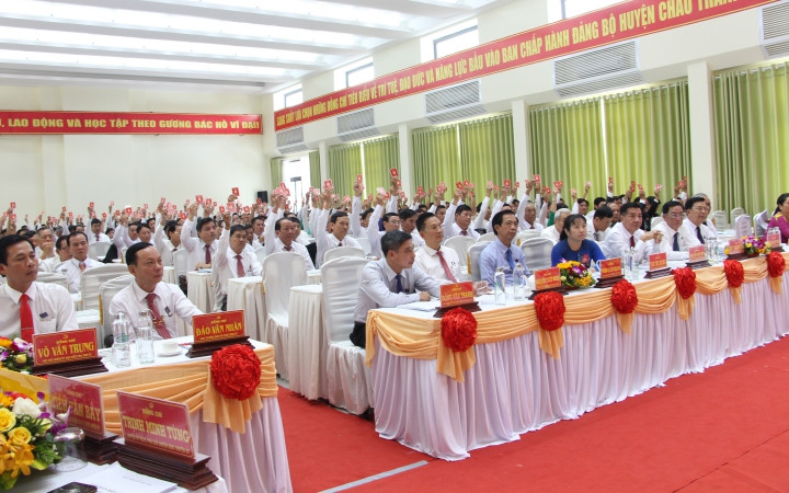Biểu quyết thông qua nhiều chỉ tiêu quan trọng. Huyện Châu Thành đẩy mạnh phát triển công nghiệp, đô thị, dịch vụ -0