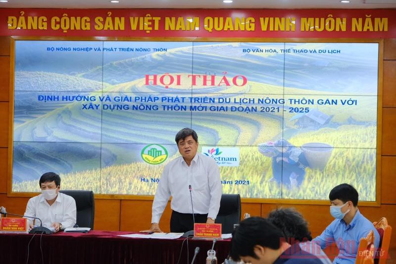 Ông Trần Thanh Nam phát biểu tại Hội thảo ngày 14/7. Nhiều tiềm năng phát triển du lịch nông thôn -0