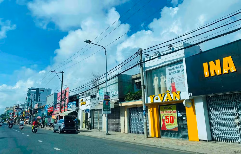 TP Cần Thơ ngày đầu giãn cách theo Chỉ thị 16 ở 2 quận trung tâm -0