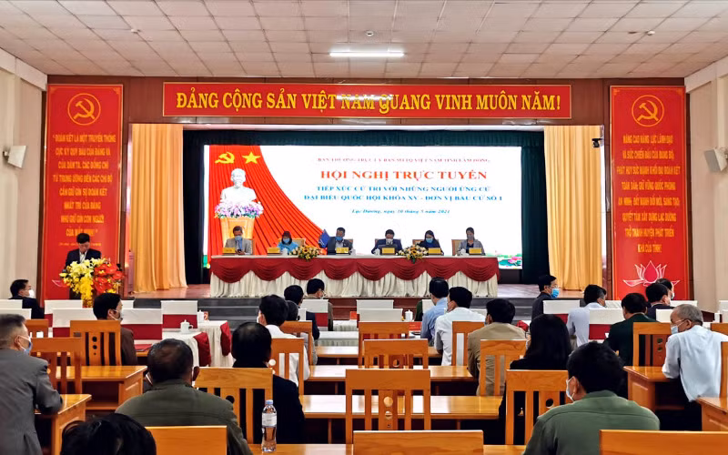 Quang cảnh hội nghị.