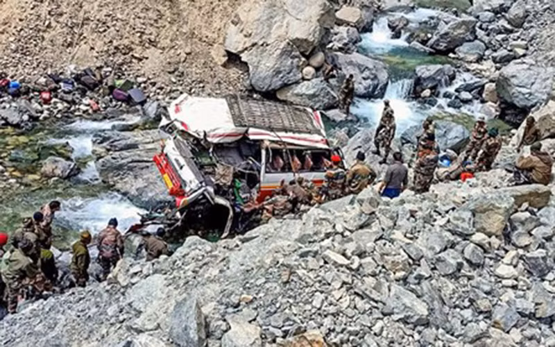 Hiện trường vụ tai nạn. (Nguồn: PTI/TTXVN)