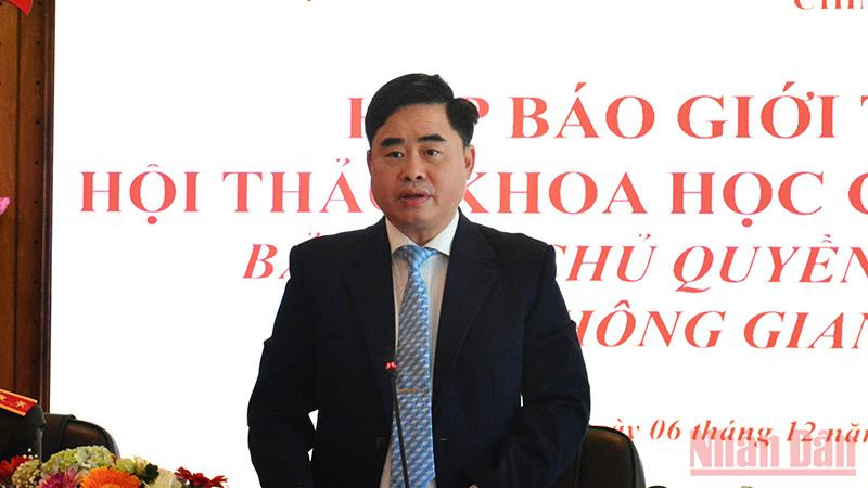PGS, TS Phạm Minh Tuấn thông tin về công tác chuẩn bị, tổ chức Hội thảo. Thông tin về hội thảo quốc gia “Bảo đảm chủ quyền quốc gia trên không gian mạng” -0