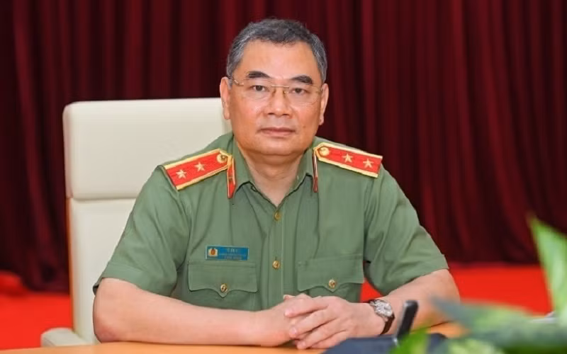 Trung tướng Tô Ân Xô đưa ra các khuyến cáo để người dân tránh bị “sập bẫy” lừa đảo.