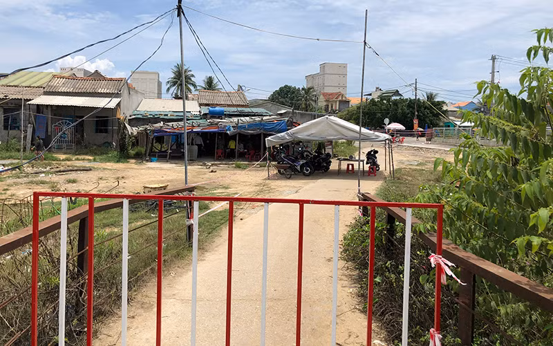 Phong tỏa tạm thời toàn bộ khu vực xã Nghĩa An, TP Quảng Ngãi để phòng, chống dịch Covid-19. 