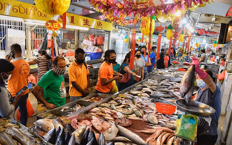 Chính phủ Anh dỡ bỏ hầu hết các biện pháp hạn chế phòng chống dịch dù số ca mắc mới vẫn ở mức cao -0