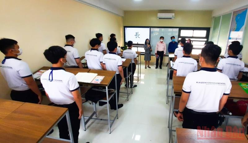 Một lớp học tiếng Nhật tại Trường Đại học Sư phạm Kỹ thuật Vĩnh Long ngày 11/3. (Ảnh: BÁ DŨNG) Hiệu quả chương trình hợp tác lao động nước ngoài theo hợp đồng -0