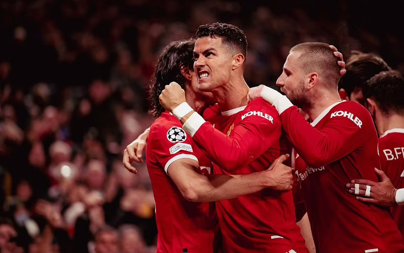 Ronaldo và đồng đội đã tạo nên màn ngược dòng 3-2 trước Atalanta. (Ảnh: Daily Mail) 
