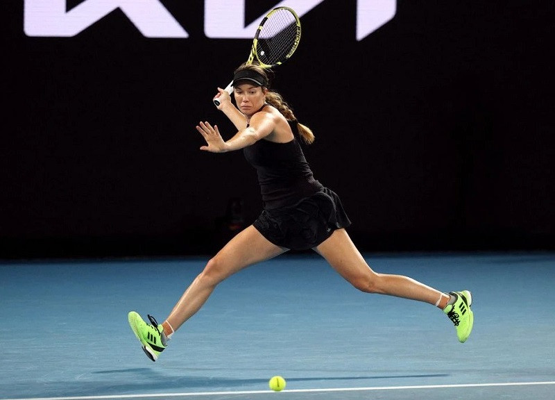 Danielle Collins chơi hay ở set 2 và dẫn trước 5-1. (Ảnh: REUTERS) Thắng kịch tính, Barty giành chức vô địch Australian Open 2022 -0