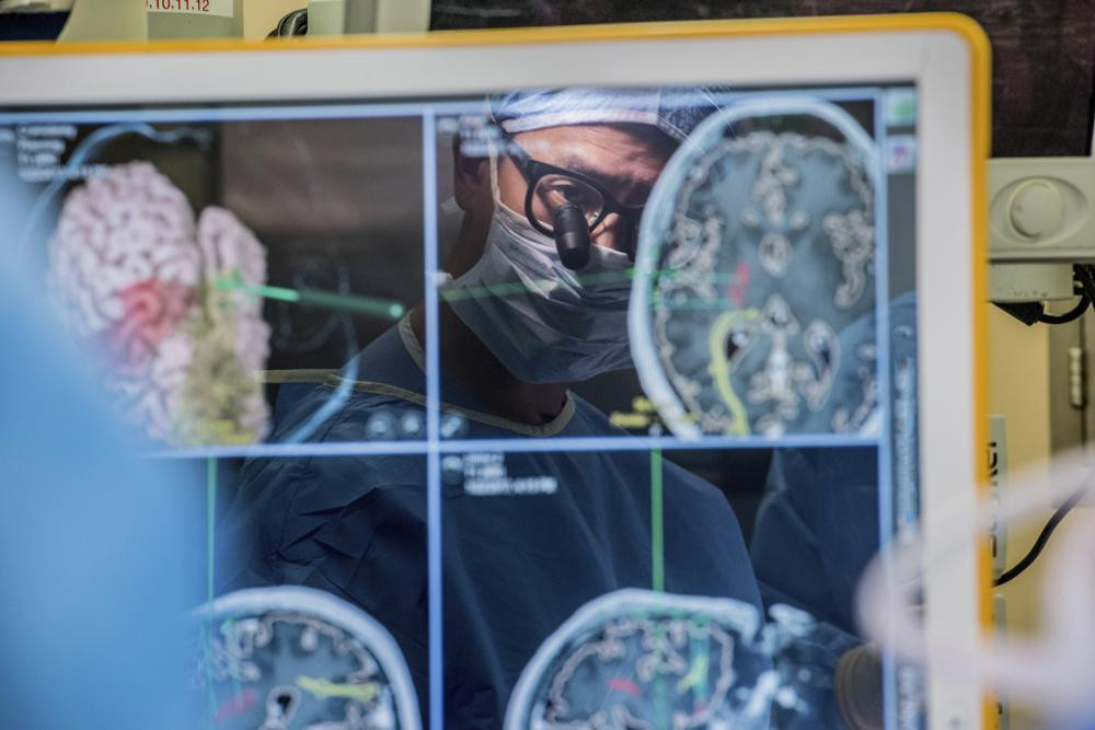 Tiến sĩ Edward Chang, Đại học California, San Francisco. Ảnh: UCSF.