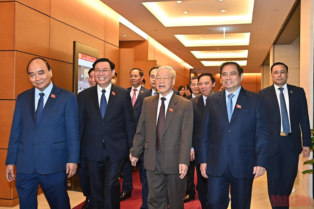 Tổng Bí thư Nguyễn Phú Trọng, Chủ tịch nước Nguyễn Xuân Phúc, Thủ tướng Phạm Minh Chính và Chủ tịch Quốc hội Vương Đình Huệ và các đồng chí lãnh đạo Quốc hội dự phiên khai mạc. Lễ khai mạc Kỳ họp thứ 3 Quốc hội khoá XV -1