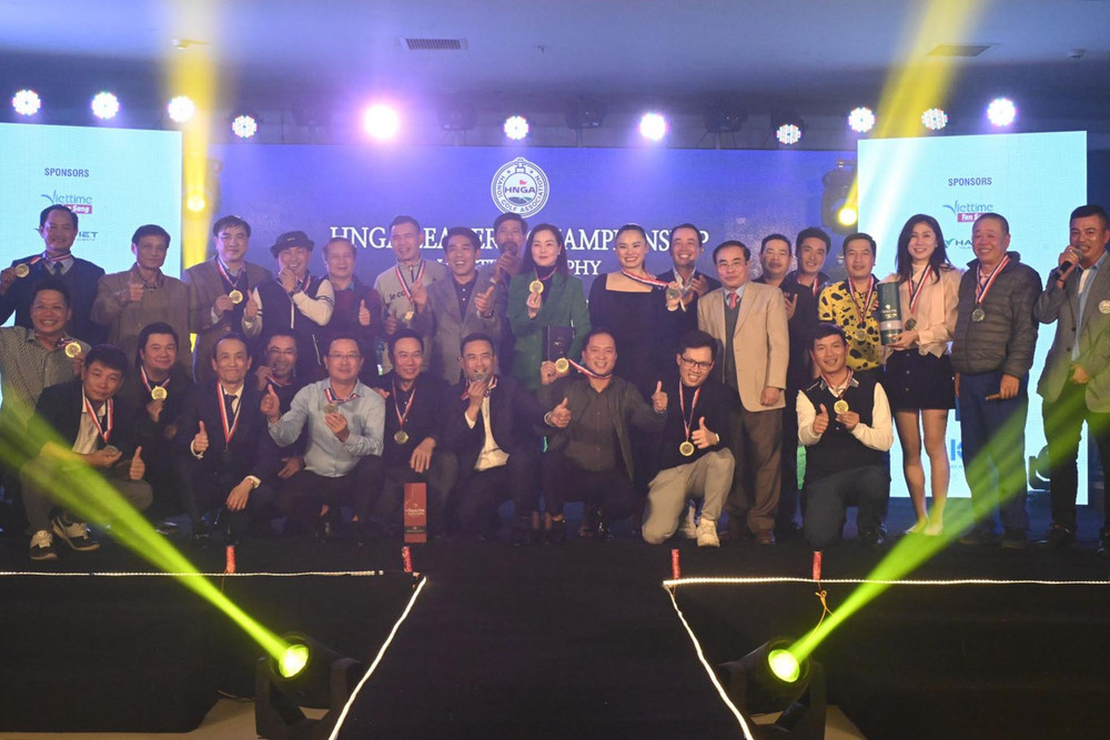 Những vận động viên xuất sắc nhất giành về huy chương. (Ảnh: HNGA) HNGA 2022: Giải đấu đặc biệt của golf thủ đô -0