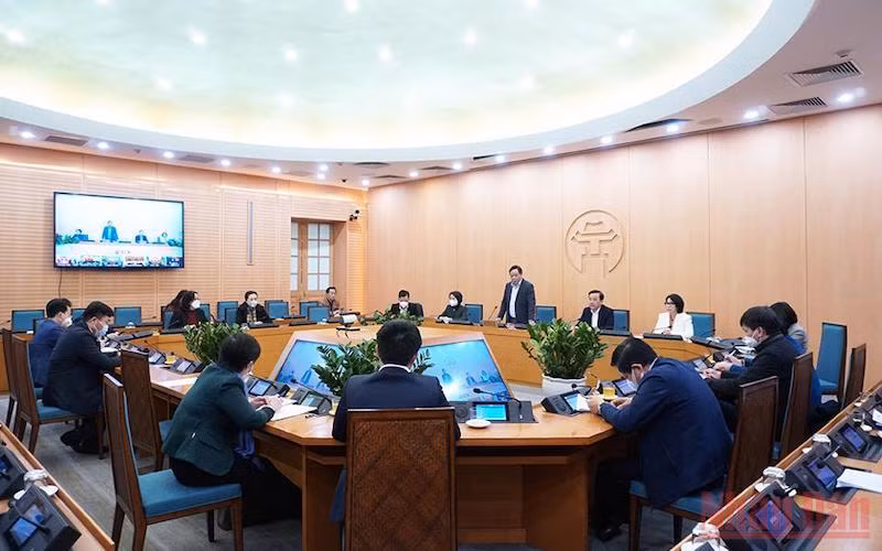 Ban Chỉ đạo phòng, chống dịch Covid-19 TP Hà Nội giao ban trực tuyến.