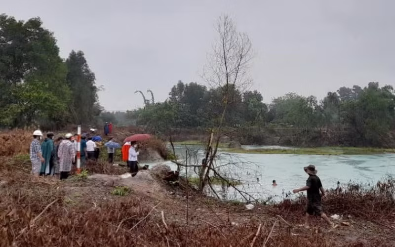 Hiện trường nơi 2 học sinh bị đuối nước.