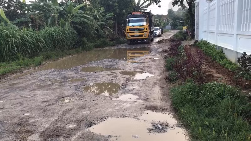 Khốn khổ vì xe quá khổ, quá tải -0