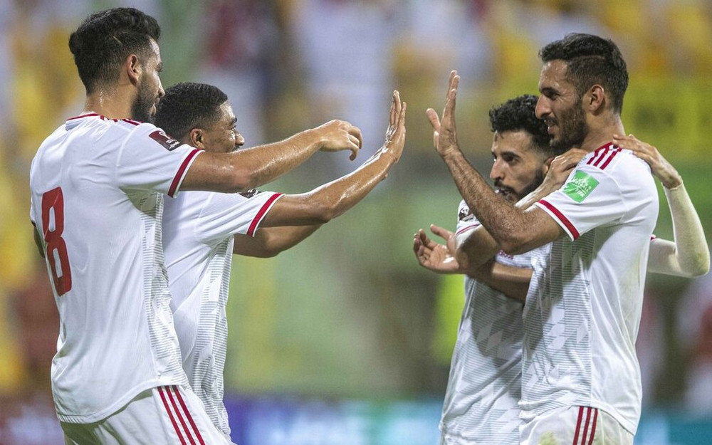 Các cầu thủ UAE ăn mừng bàn thắng. (Ảnh: UAEFA) Thua UAE 1-3, Thái Lan chấm dứt giấc mơ World Cup -0