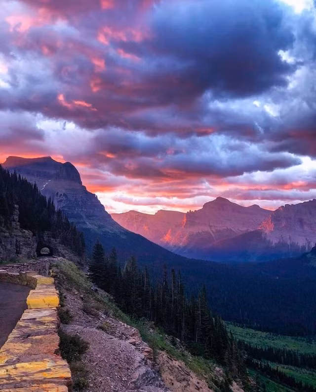 “Đường đèo trong mây” Hải Vân lọt top những cung đường đẹp nhất thế giới -0