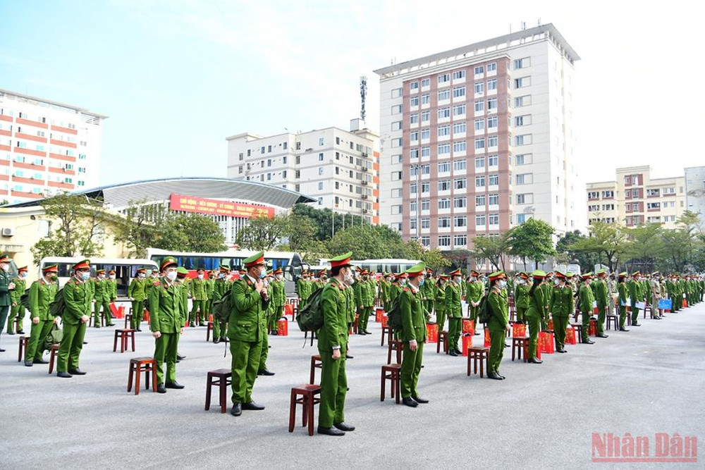 Những chuyến xe yêu thương hỗ trợ sinh viên về quê ăn Tết ảnh 4 Những chuyến xe yêu thương hỗ trợ sinh viên về quê ăn Tết -0