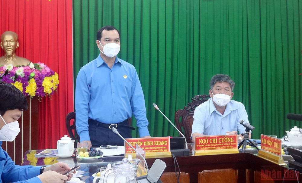 Chủ tịch Tổng Liên đoàn Lao động Việt Nam Nguyễn Đình Khang có buổi làm việc với lãnh đạo Tỉnh ủy Trà Vinh.