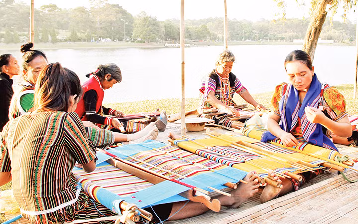 Miên man cùng hoa văn thượng -0