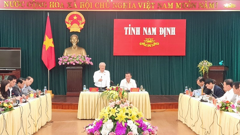 Phó Chủ tịch Quốc hội Uông Chu Lưu phát biểu ý kiến tại buổi làm việc.