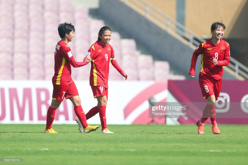 Huỳnh Như bỏ lỡ cú đúp do VAR không công nhận bàn thắng. (Ảnh: Getty) Đội tuyển nữ Việt Nam đả bại 2-0 Thái Lan -0