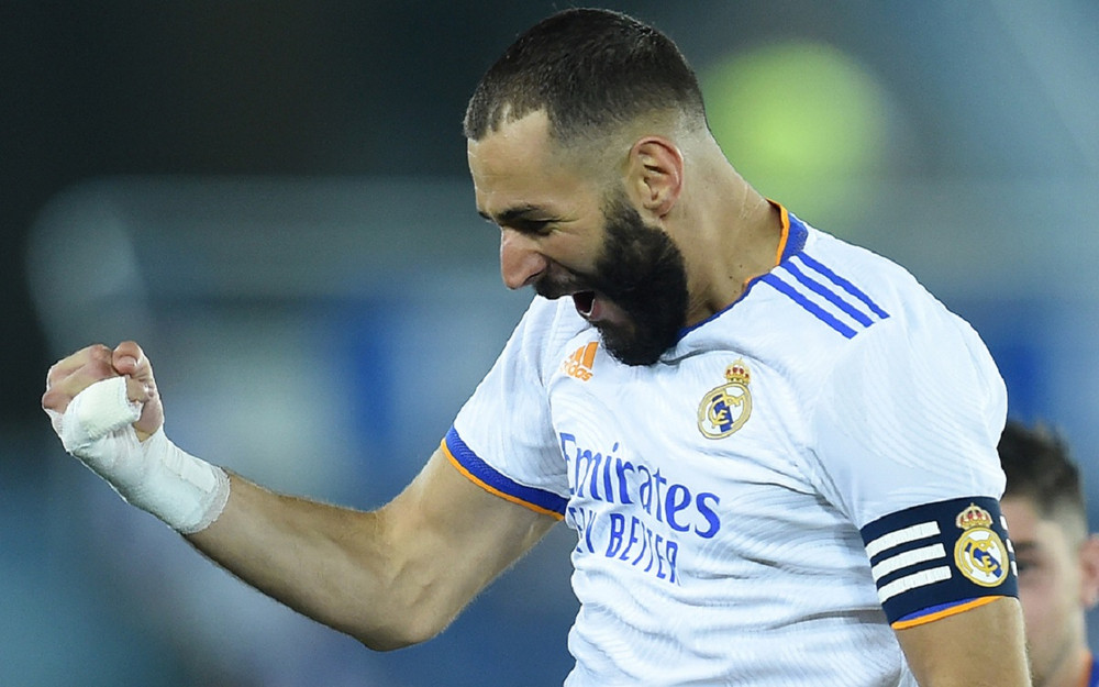 Benzema tiếp tục cho thấy phong độ ghi bàn ấn tượng kéo dài từ mùa giải trước. (Ảnh: Real Madrid CF) Benzema lập cú đúp, Real ra quân thắng lợi -0