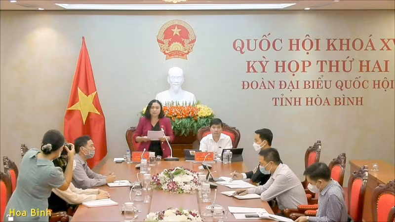 Đẩy mạnh thực hiện chính sách bảo hiểm y tế, tiến tới bảo hiểm y tế toàn dân -0