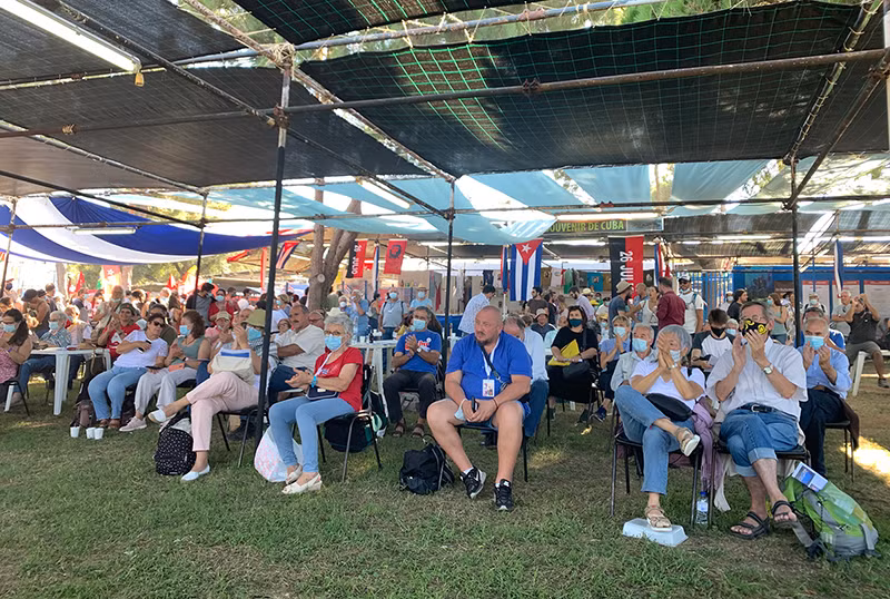 Ấn tượng Việt Nam tại hội báo Avante -0