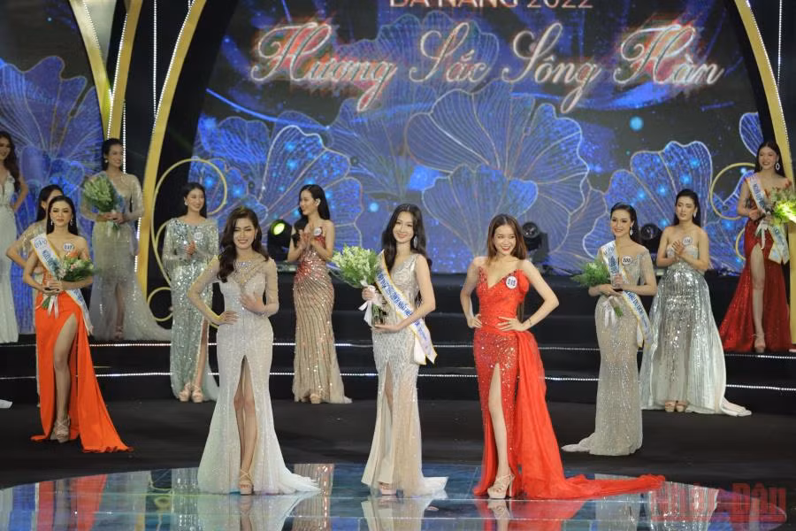 Sinh viên Đại học Kinh tế Đà Nẵng đăng quang Hoa hậu Du Lịch Đà Nẵng 2022 -0