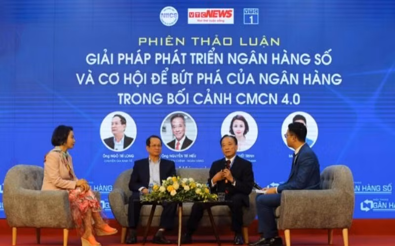 Hội thảo ngân hàng số: “Xoay chuyển thách thức thành cơ hội bứt tốc”, do Báo điện tử VTC News tổ chức.