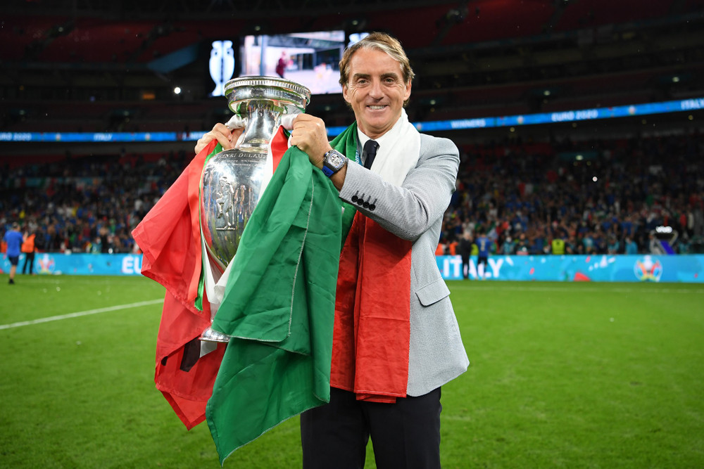 Dưới trướng huấn luyện viên Mancini, Italia có chuỗi 27 trận thắng và bảy trận hòa, với thất bại gần đây nhất của họ đã từ tháng 9/2018 trước Bồ Đào Nha. (Ảnh: UEFA) Cận cảnh Italia đăng quang ngôi vương EURO 2020 -0