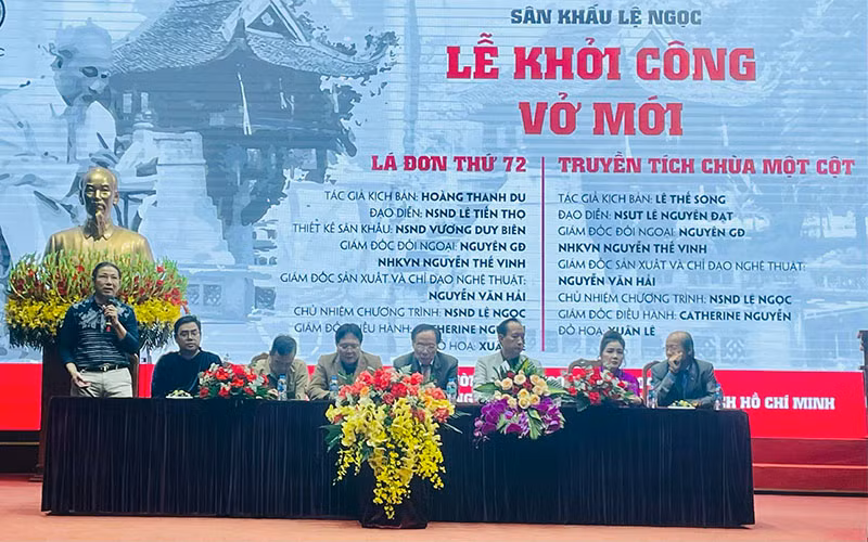 Ê-kíp sáng tạo chia sẻ về hai vở diễn.