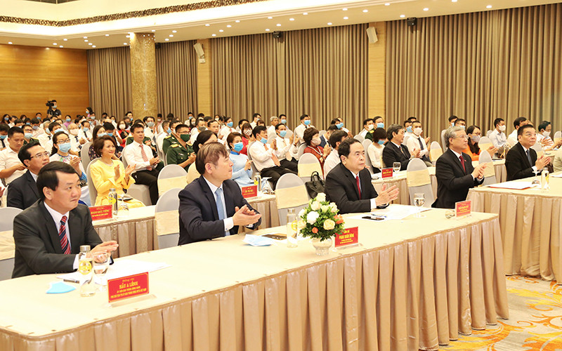 Các đại biểu tham dự buổi lễ. Sách vàng sáng tạo Việt Nam năm 2020 vinh danh 75 công trình, giải pháp khoa học -0