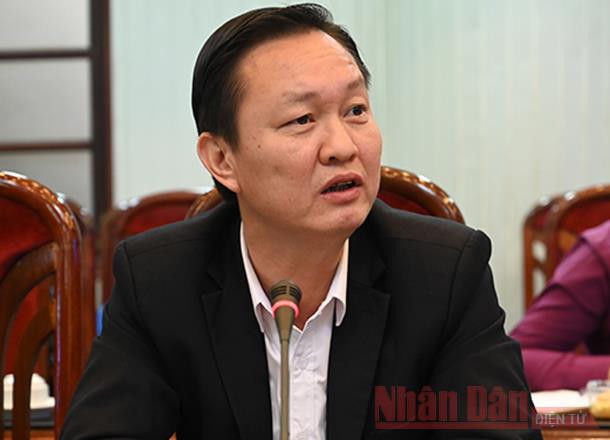 Ông Vũ Quang Thành, Phó Giám đốc Trung tâm Dịch vụ việc làm Hà Nội. Hơn 150 phiên giao dịch việc làm tuyển dụng gần 15.000 lao động -0