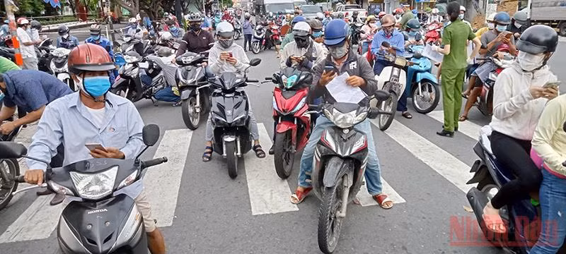  Siết chặt việc thực hiện giãn cách xã hội tại TP Hồ Chí Minh -4