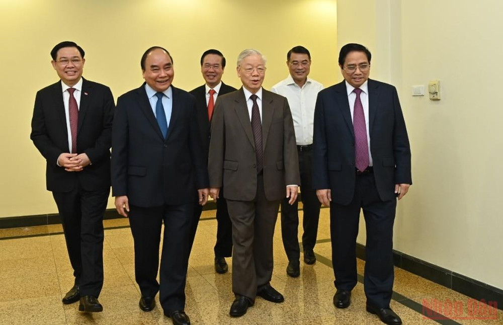 Bộ Chính trị tổ chức Hội nghị toàn quốc về thực hiện Nghị quyết phát triển vùng đồng bằng sông Cửu Long ảnh 3 Hình ảnh Hội nghị toàn quốc quán triệt và triển khai Nghị quyết 11-NQ/TW ngày 10/2/2022 của Bộ Chính trị -0