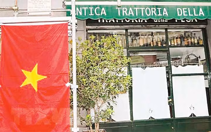 Quán Antica Trattoria della Pesa, nơi Chủ tịch Hồ Chí Minh từng sống và làm việc. (Ảnh: TTXVN)