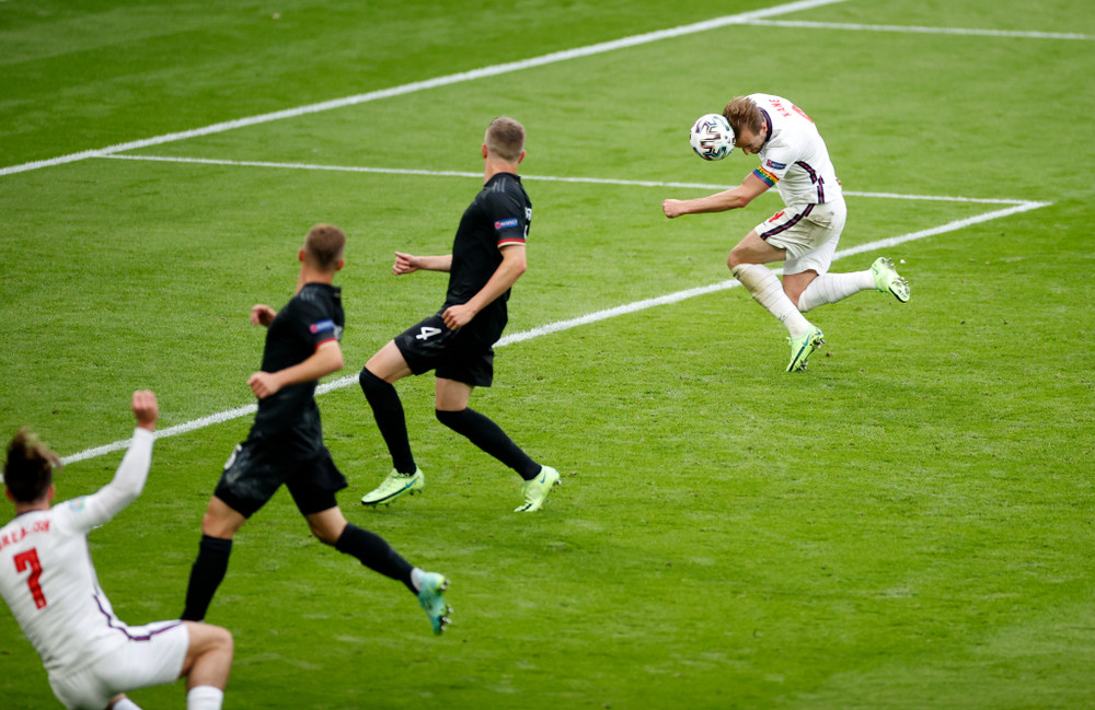 Harry Kane không thể bỏ lỡ một cơ hội ngon ăn như thế này. (Ảnh: UEFA) Anh tiễn Đức về nước trên sân Wembley -0