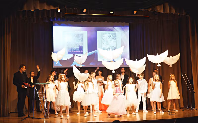 Nga tổ chức Ngày Quốc tế Hoà bình -0