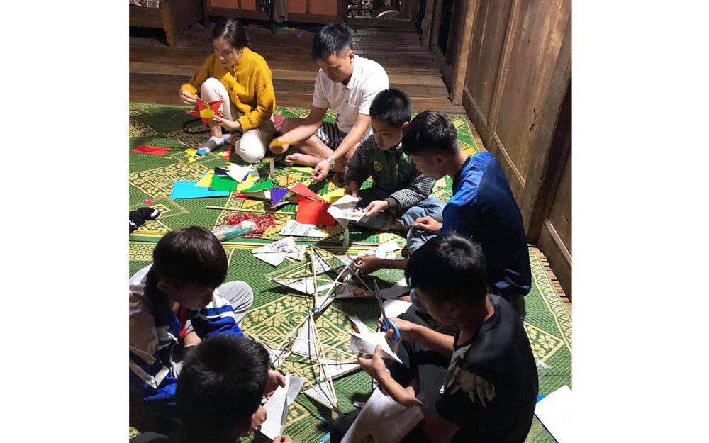 Gia đình anh Thắng trải nghiệm hoạt động đón Trung thu ở vùng cao (Ảnh: Nhân vật cung cấp) Du khách Việt Nam đã sẵn sàng du lịch trở lại? -0